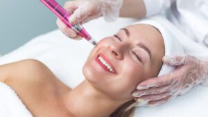 Read more about the article The Secret to Healthy, Glowing Skin: Expert Tips from Dermatologists